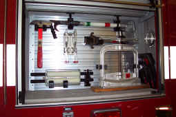 Engine 11 Compartment 7.JPG (763740 bytes)